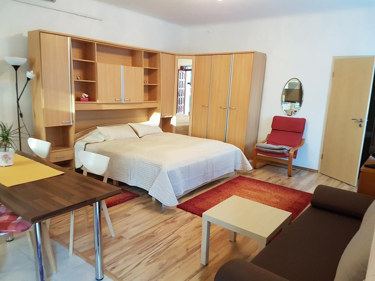 Delibab Apartment Budapest Exterior photo